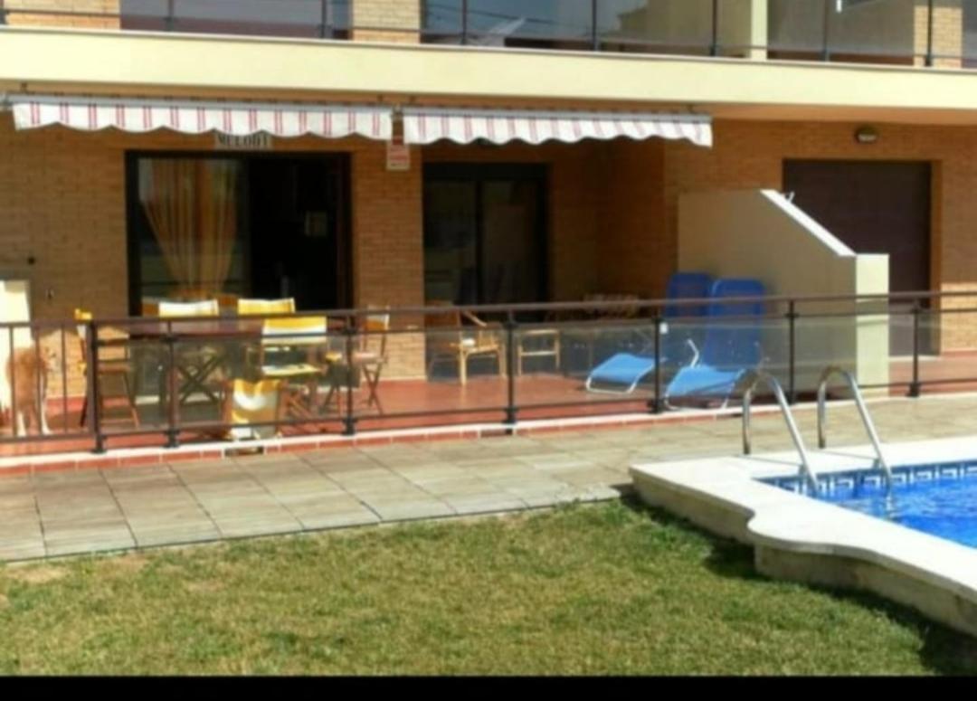 Apartamento Con Terraza Y Acceso Directo A La Piscina Y A 50 M De La Playa ميامي بلاتجا الغرفة الصورة