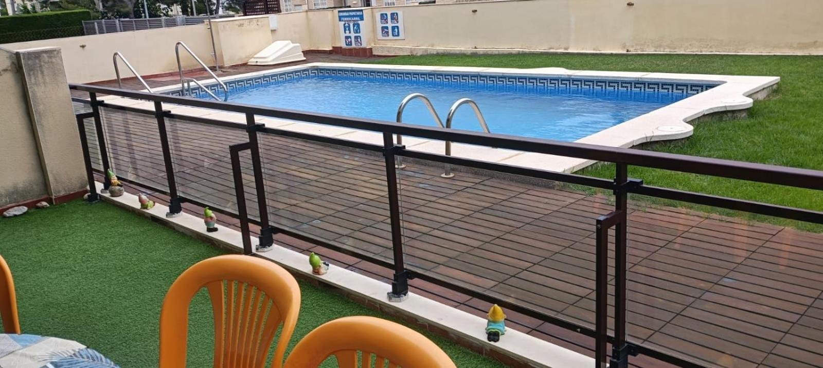 Apartamento Con Terraza Y Acceso Directo A La Piscina Y A 50 M De La Playa ميامي بلاتجا المظهر الخارجي الصورة